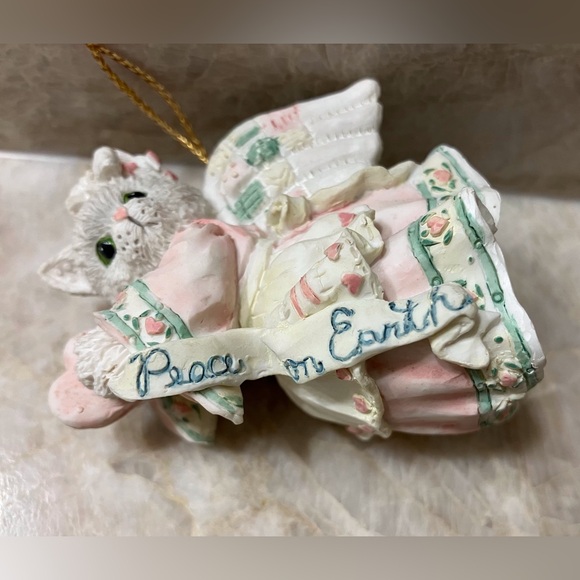 Peace On Earth Enesco Cat Ornament Figurine - Picture 2 of 7